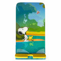 Soporte de Snoopy en un lago